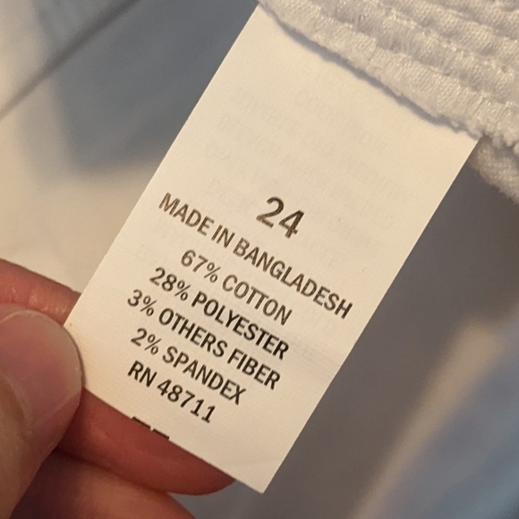 🆕Falls Creek Denim Capri Sz 24 - Picture 3 of 9